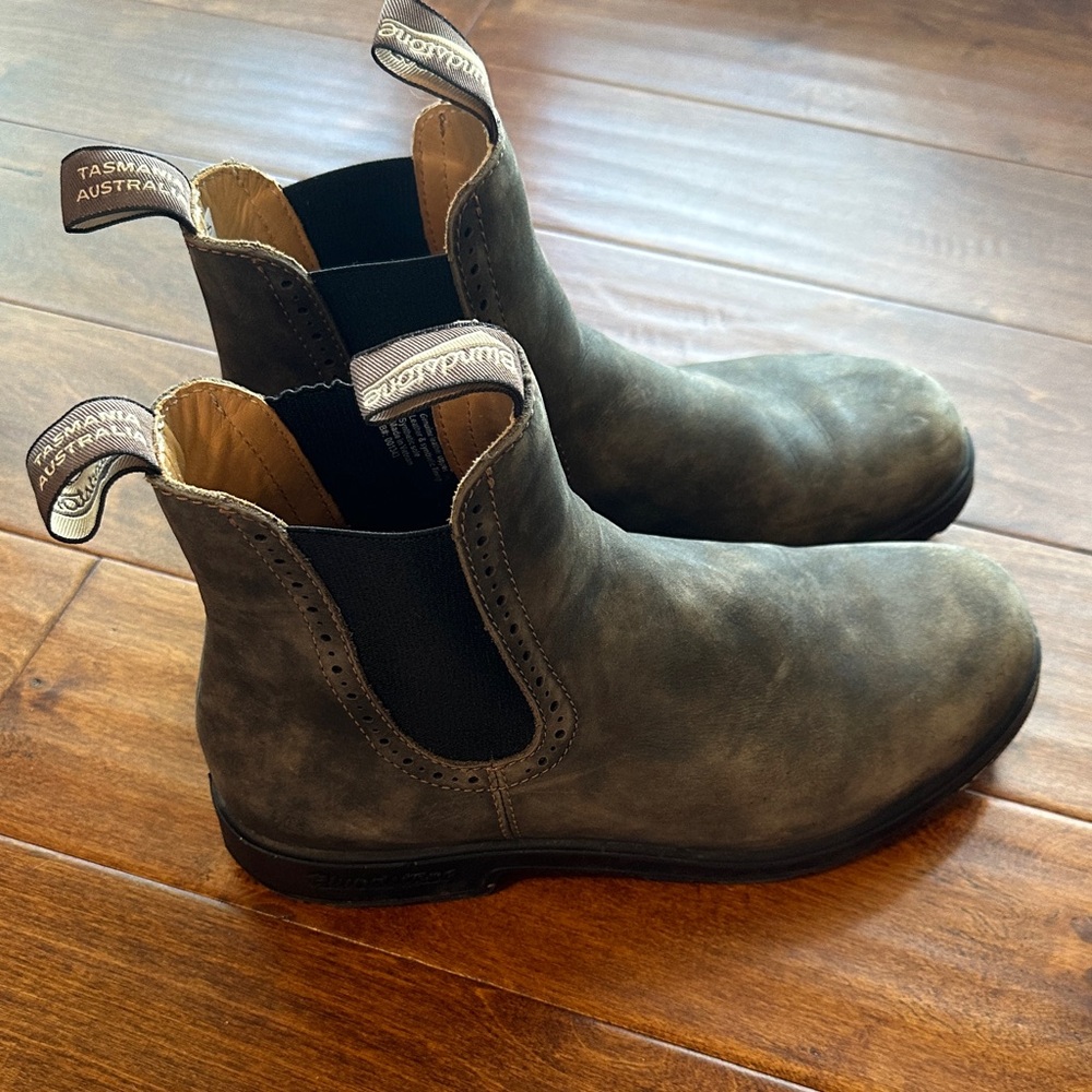 Blundstone Women’s Chelsea Boots - Distressed Brown